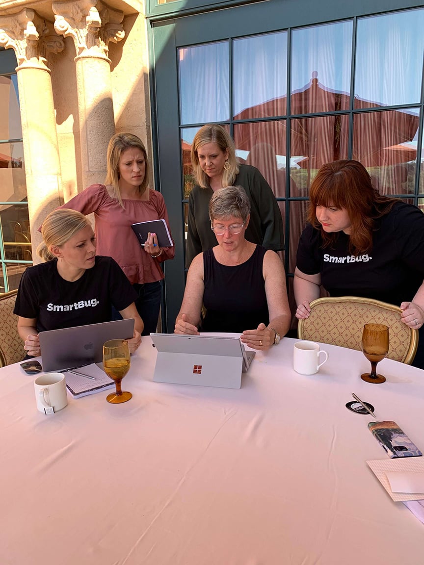 SmartBugs at a table