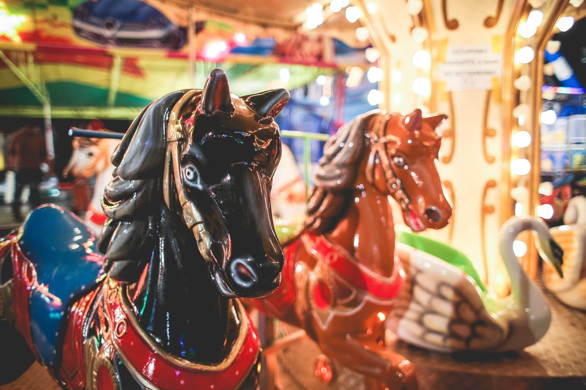 bazaar-blur-carnival-225238 (2) (1)